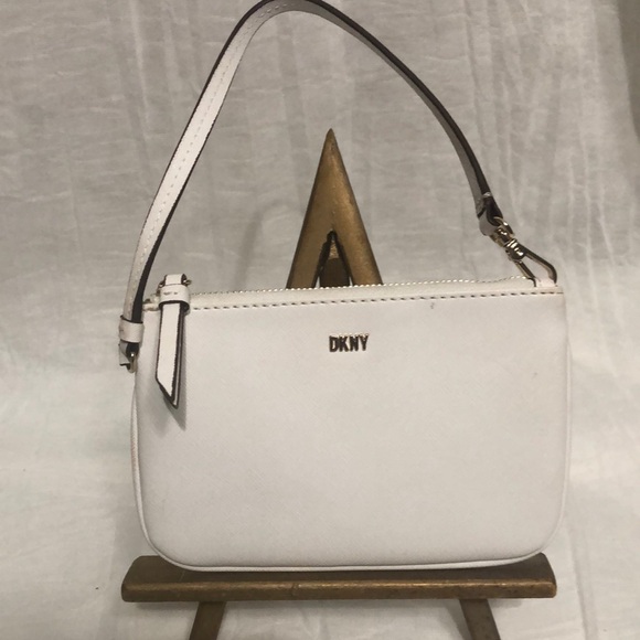 Dkny Handbags - DKNY Leather Convertible Wristlet - White NWOT Retail $45